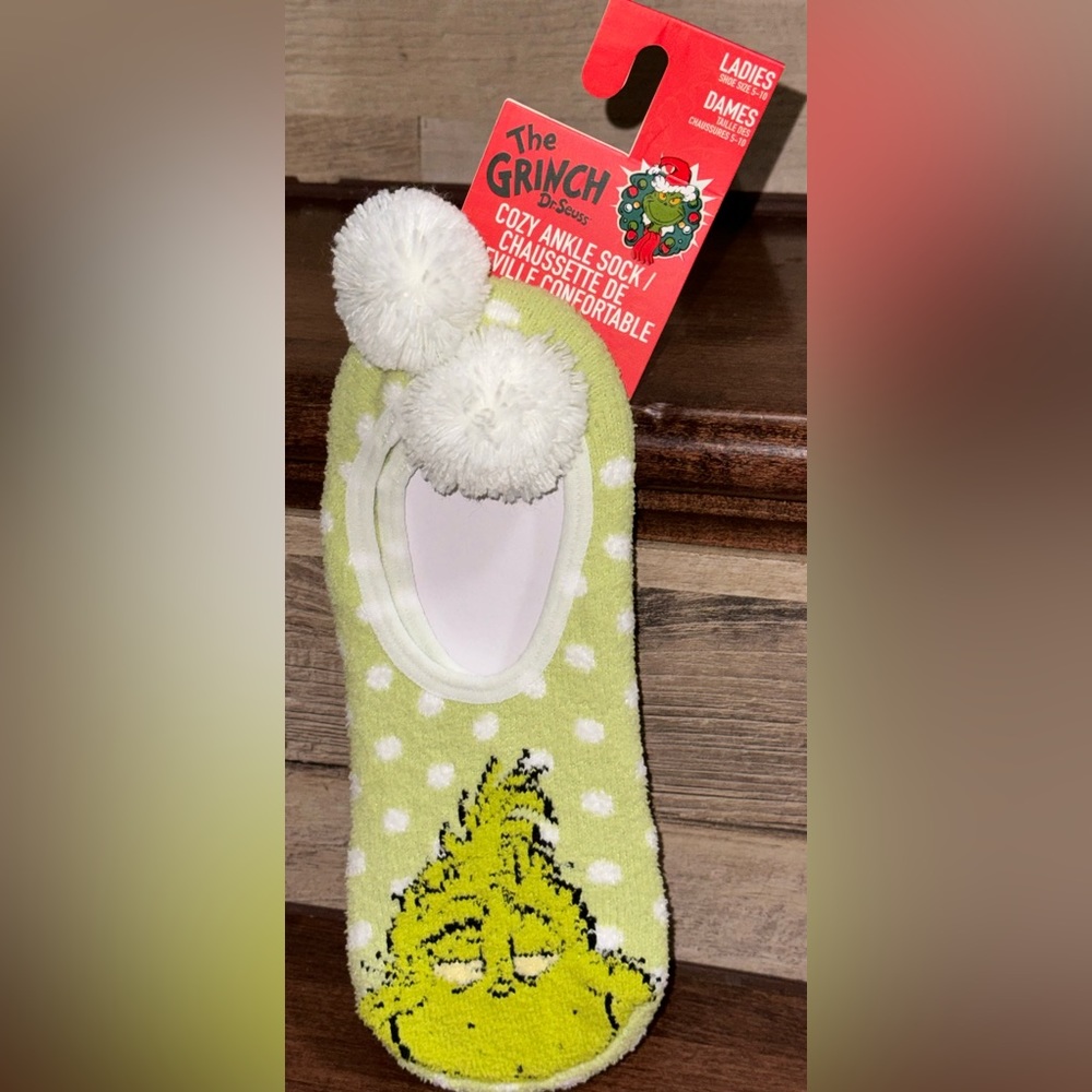 Super Cute The Grinch Cozy Ankle Sock